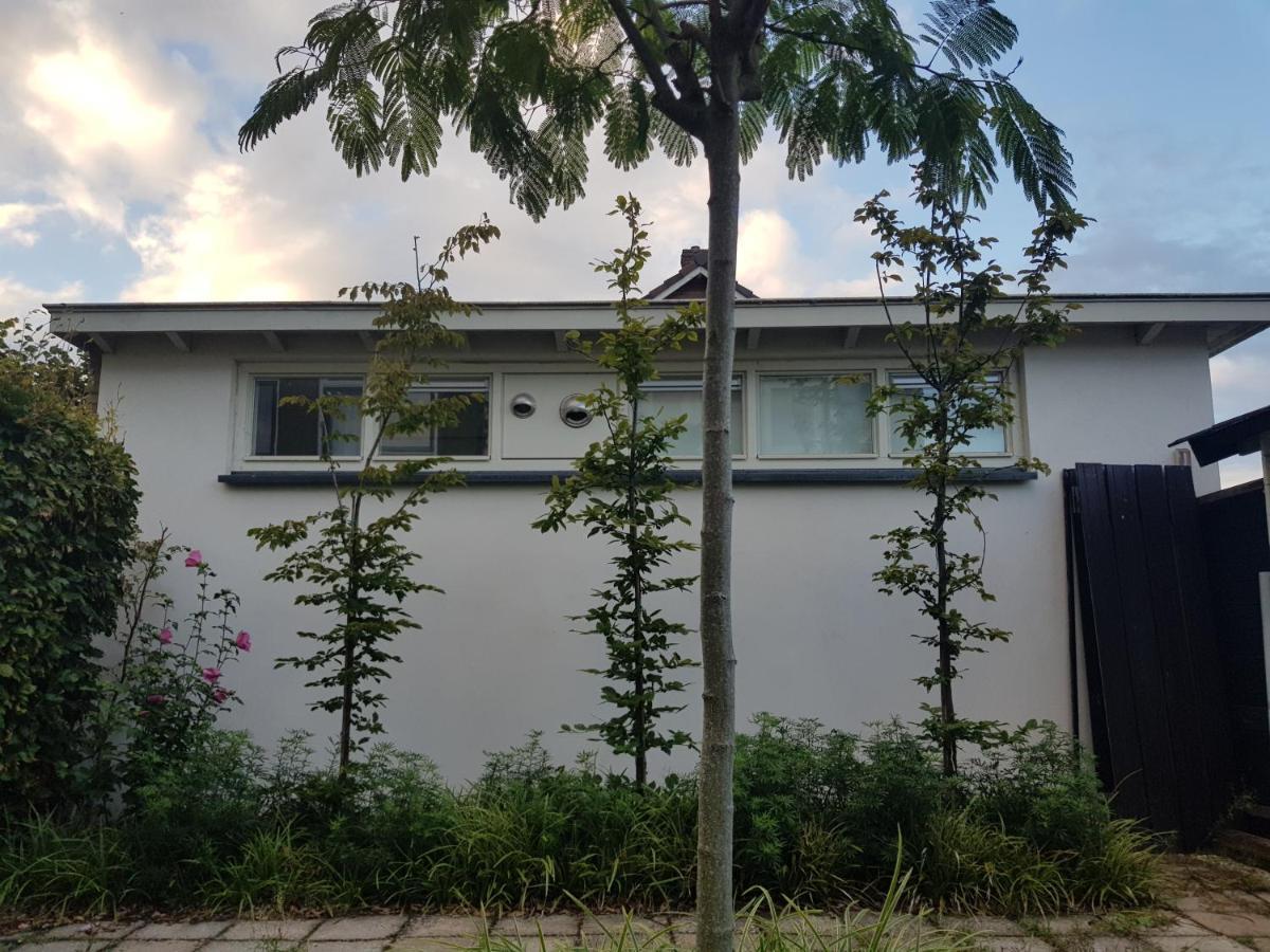Studio Baarn With Patio, Airco, Pantry, Bedroom, Bathroom, Privacy - Amsterdam, Utrecht Экстерьер фото