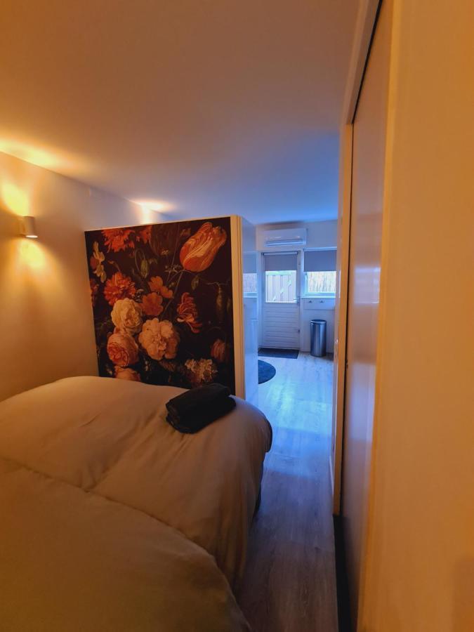 Studio Baarn With Patio, Airco, Pantry, Bedroom, Bathroom, Privacy - Amsterdam, Utrecht Экстерьер фото